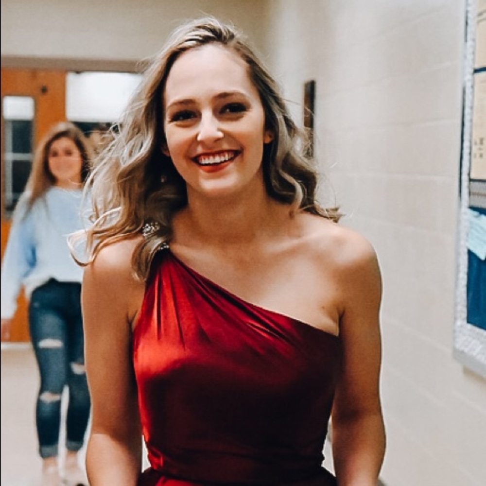 Meet your Posher, Camille